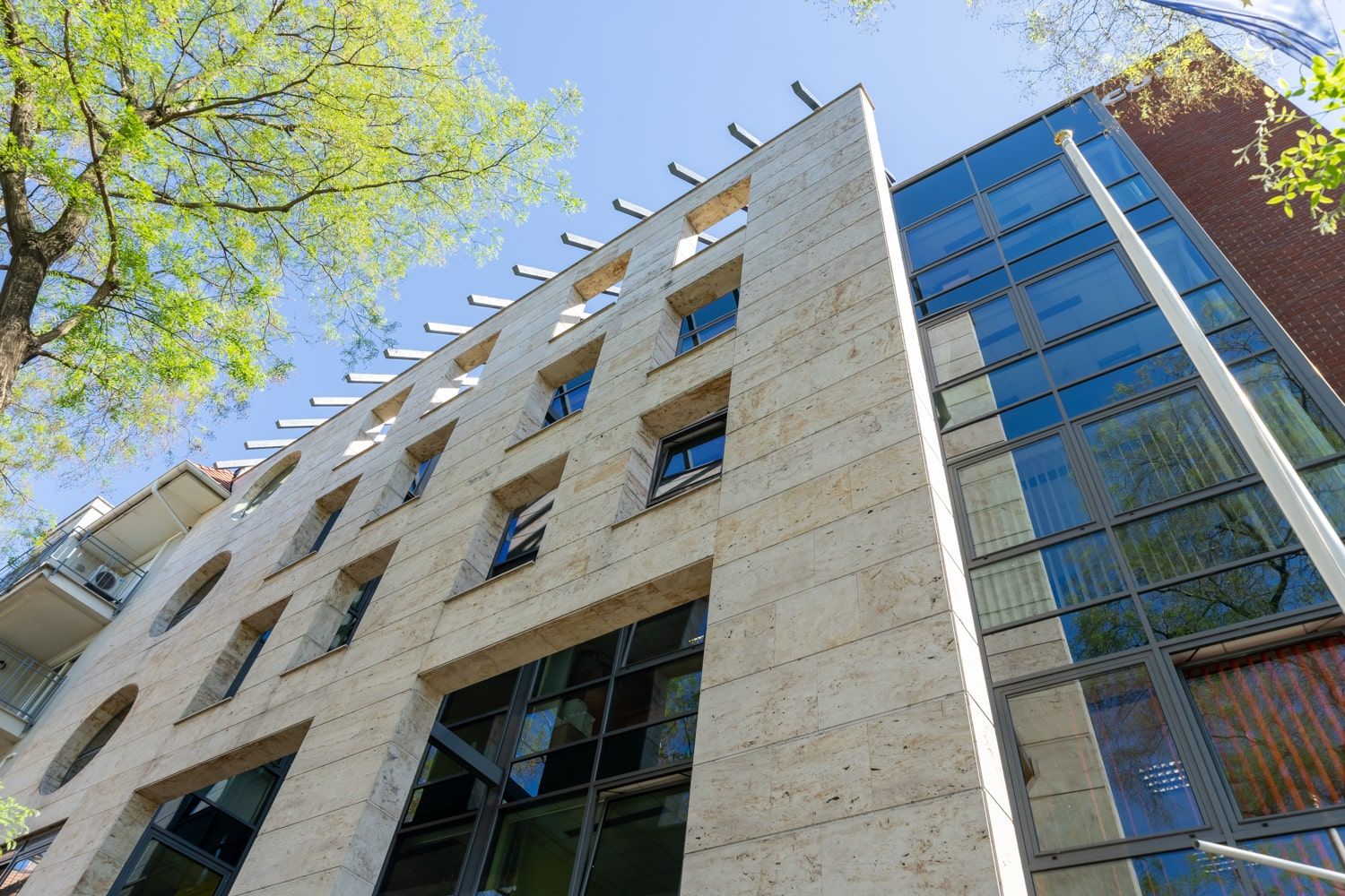 zsoltudvar-irodahaz-iroda-kiado-buda-042